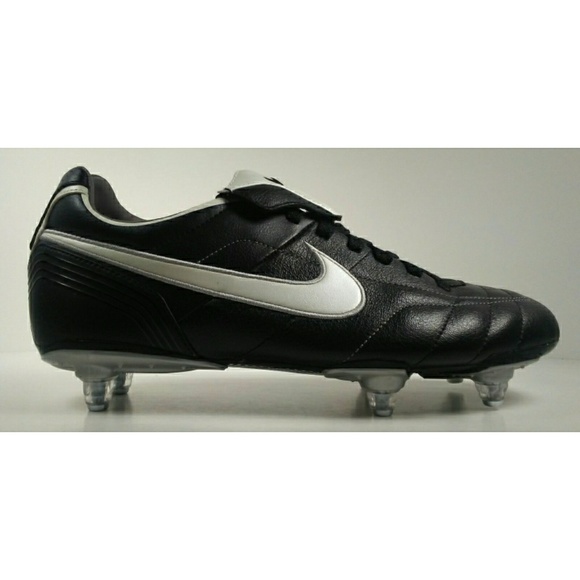 nike tiempo mystic sg